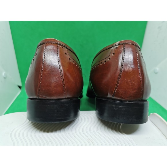 what color shoe with brown dress Stacy Adams Bennet Wing Tip Oxford